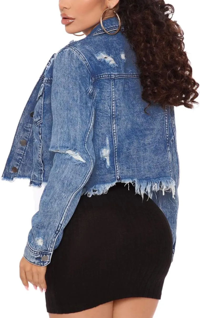 chouyatou Women's Fashion Ripped Hole Frayed Raw Hem Crop Denim Trucker Jacket