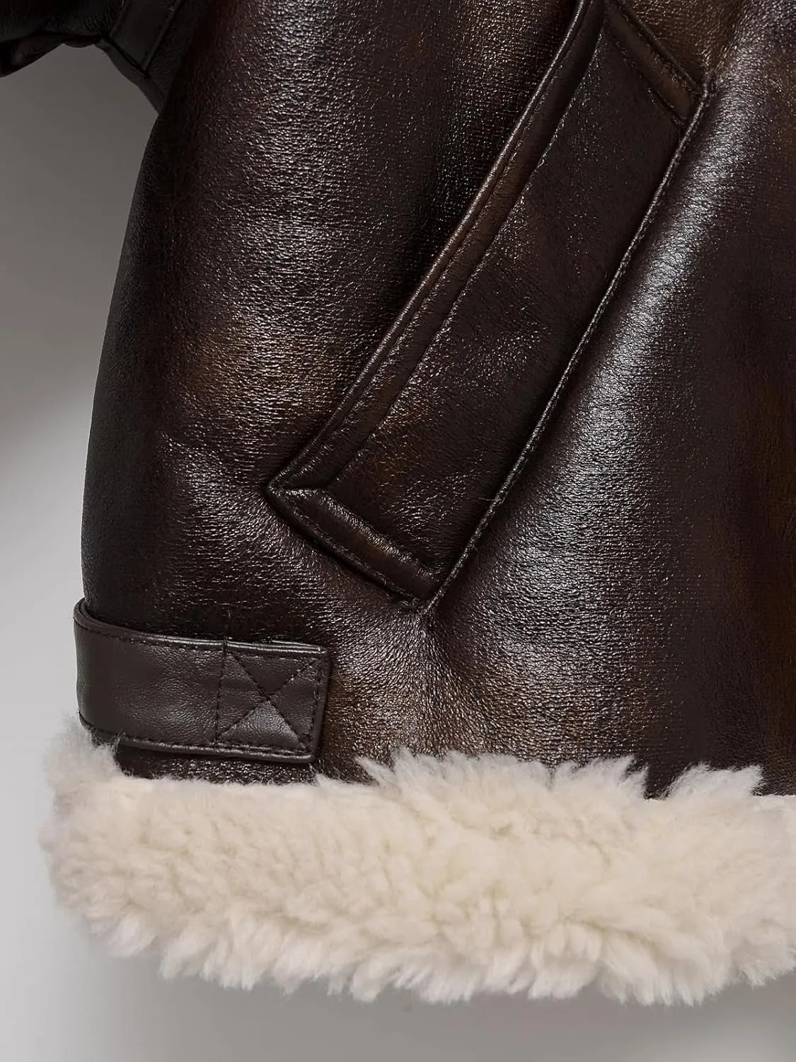 LY VAREY LIN Women Faux Leather Jacket with Faux Fur Lining Warm Winter Biker Coat