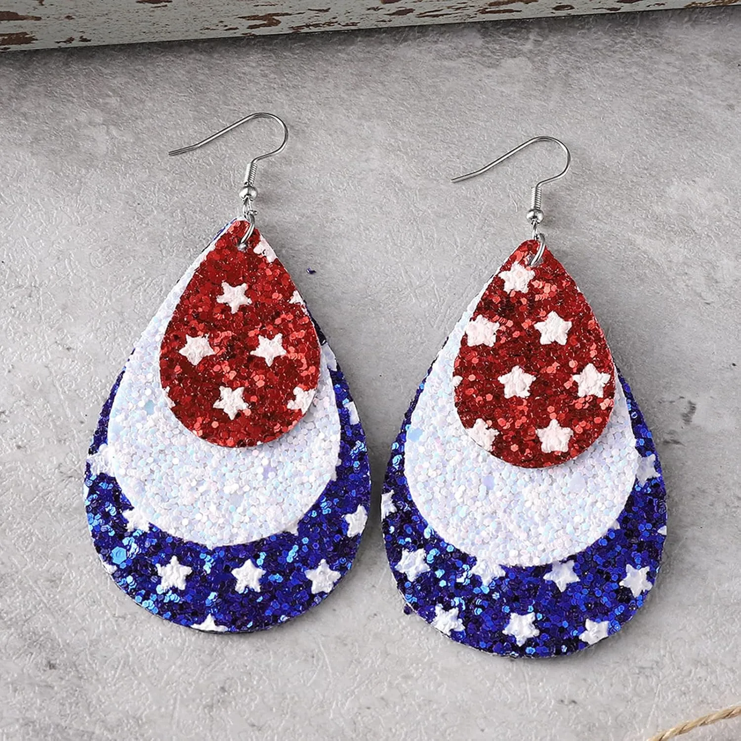 Nanafast American Flag Earrings for Women PU Leather 4th of July Dangle Earrings Patriotic USA Earrings Red White Blue Accessories