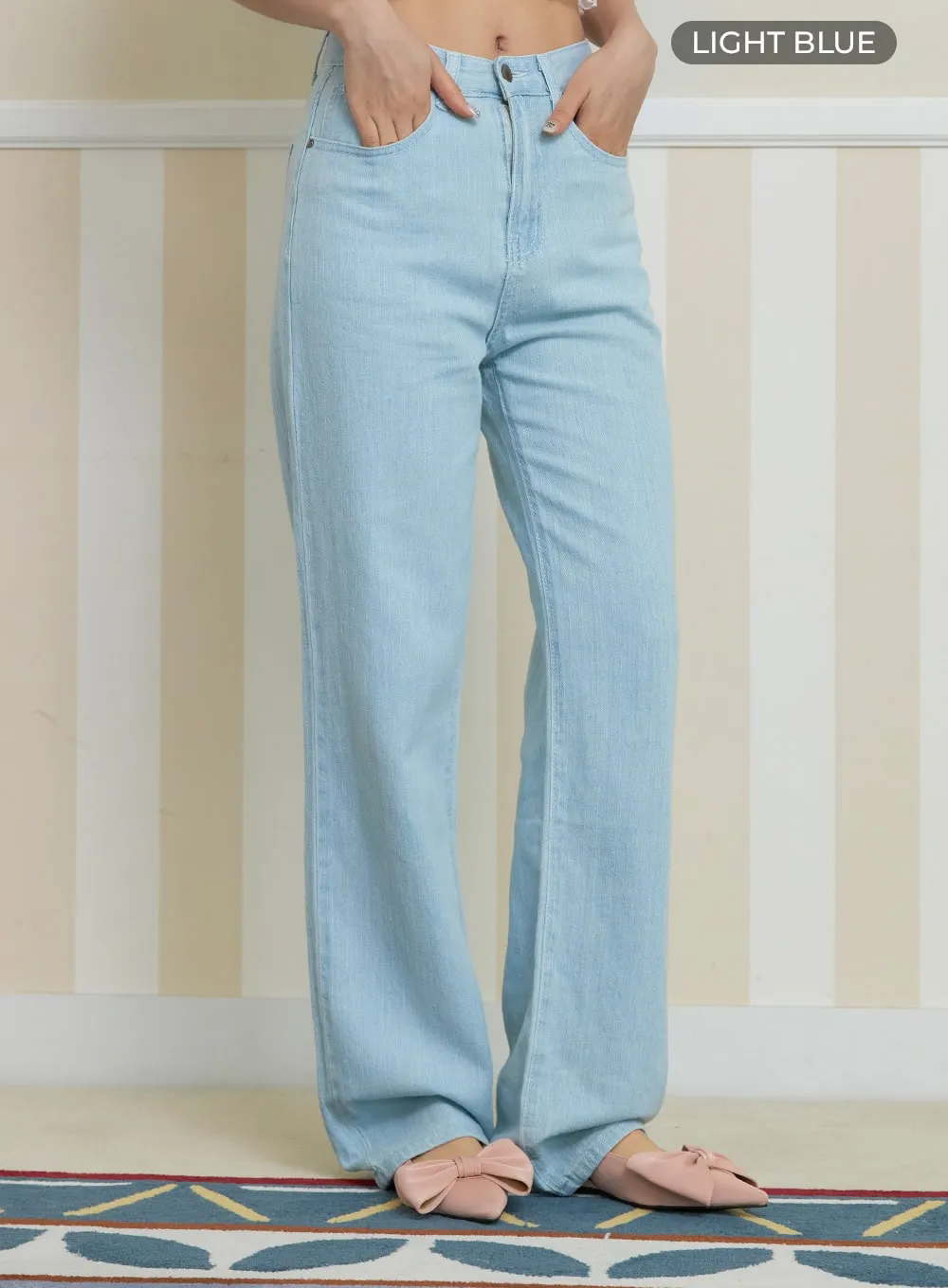 Solid Straight Jeans OY427